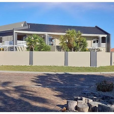 Beachwood Inn Melkbosstrand Cidade Do Cabo Exterior foto