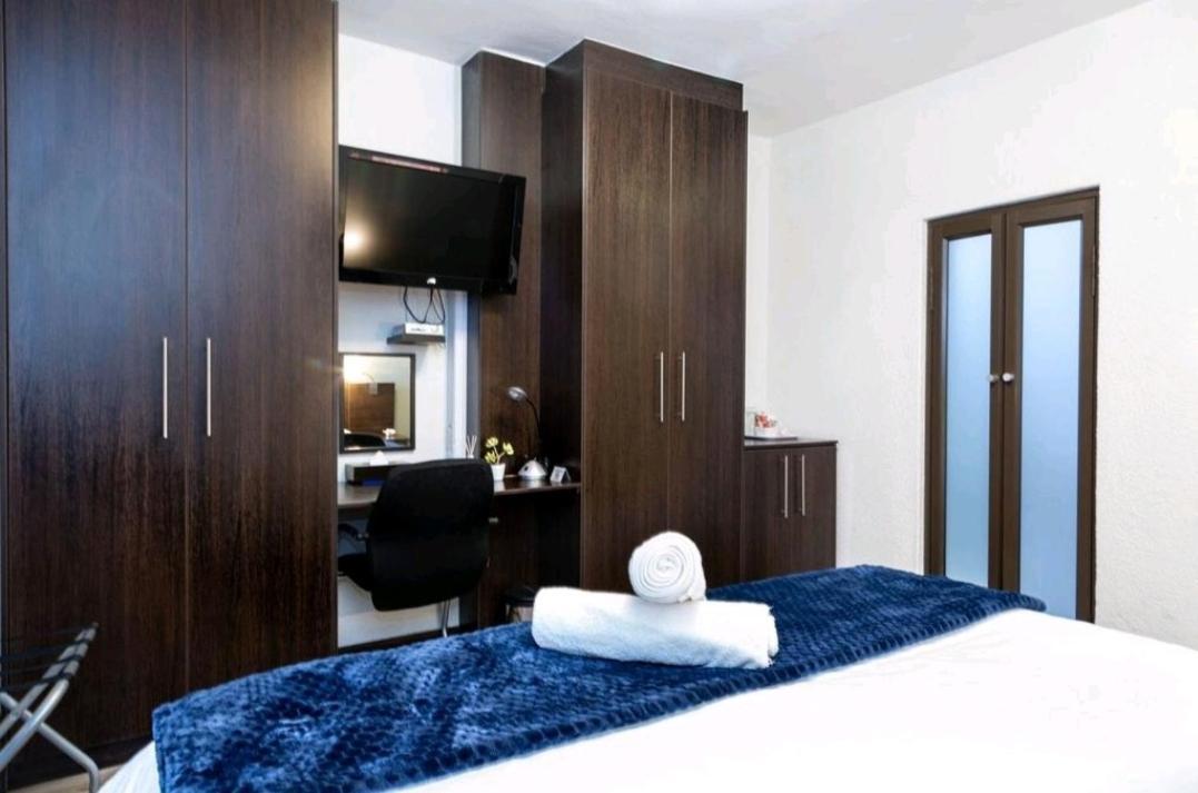 Beachwood Inn Melkbosstrand Cidade Do Cabo Exterior foto