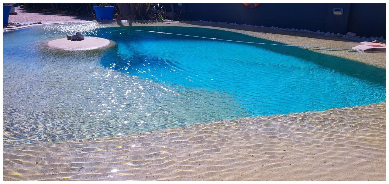 Beachwood Inn Melkbosstrand Cidade Do Cabo Exterior foto